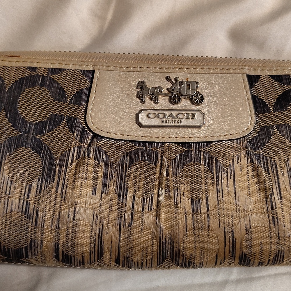 Coach Tan and Black Geometric Wallet - Picture 3 of 3